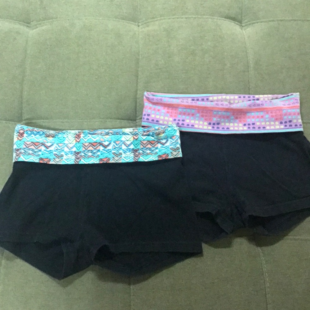 American Eagle pair of gym shorts
